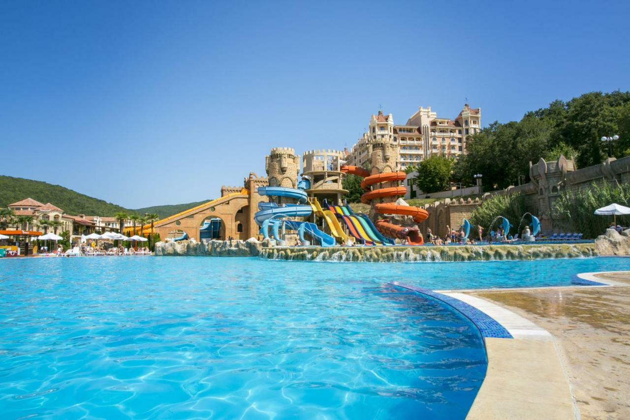 Andalucia Beach Hotel Elenite Exterior photo